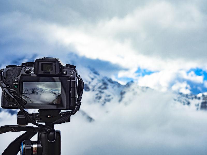 数码相机拍摄雪山