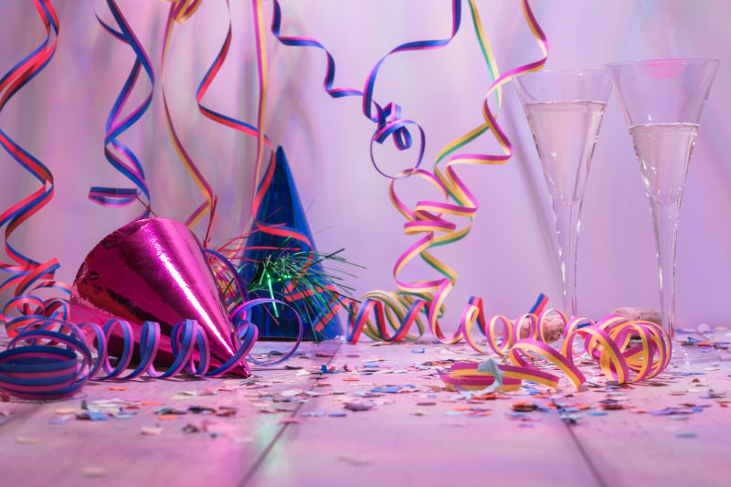 香槟酒和美丽的装饰品