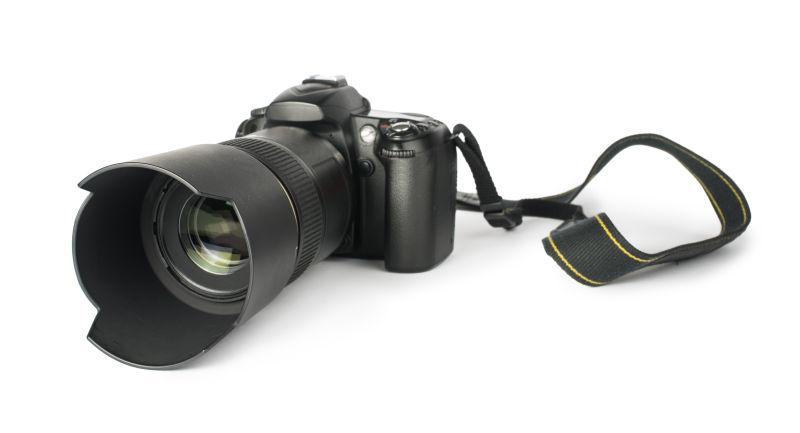 白色背景上的相机