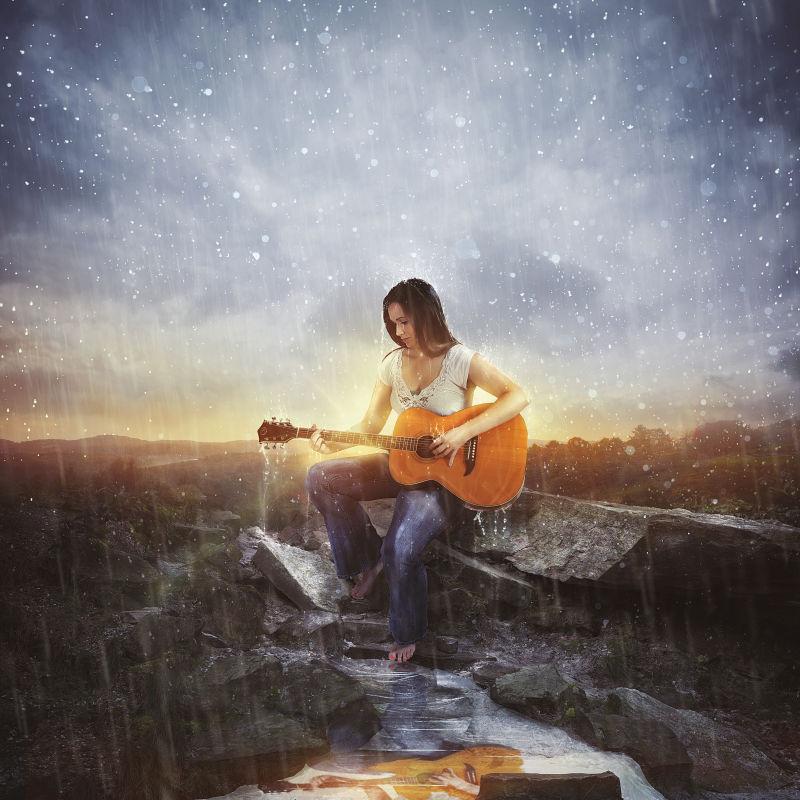 一个女人在雨中弹吉他