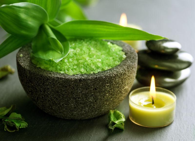 SPA专用的中草药浴盐蜡烛和温泉石