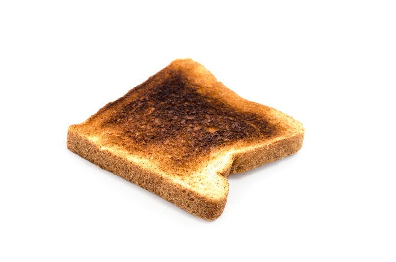白色背景中的烤面包片