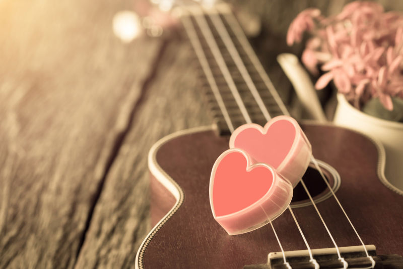 爱心与吉他情人节背景