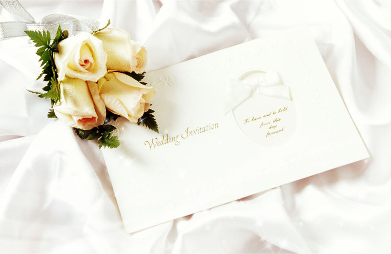 黄色花朵和贺卡