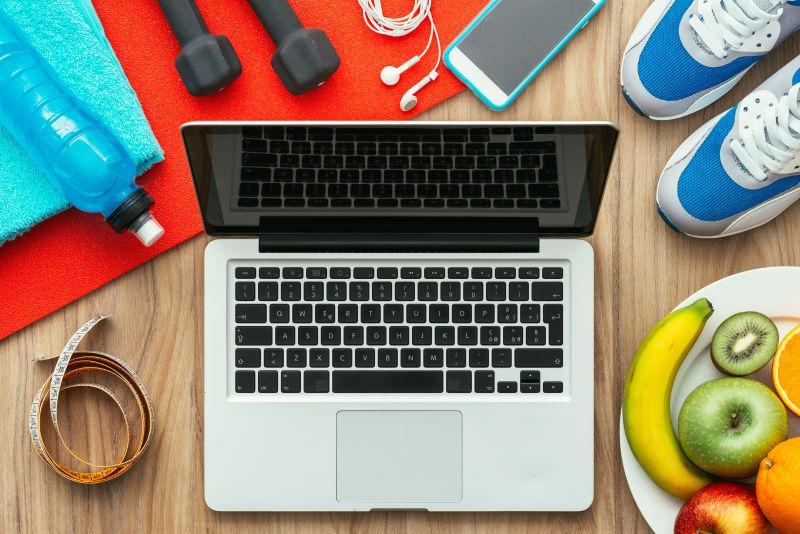 笔记本电脑设备