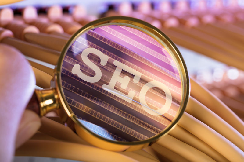 放大镜SEO搜索引擎概念