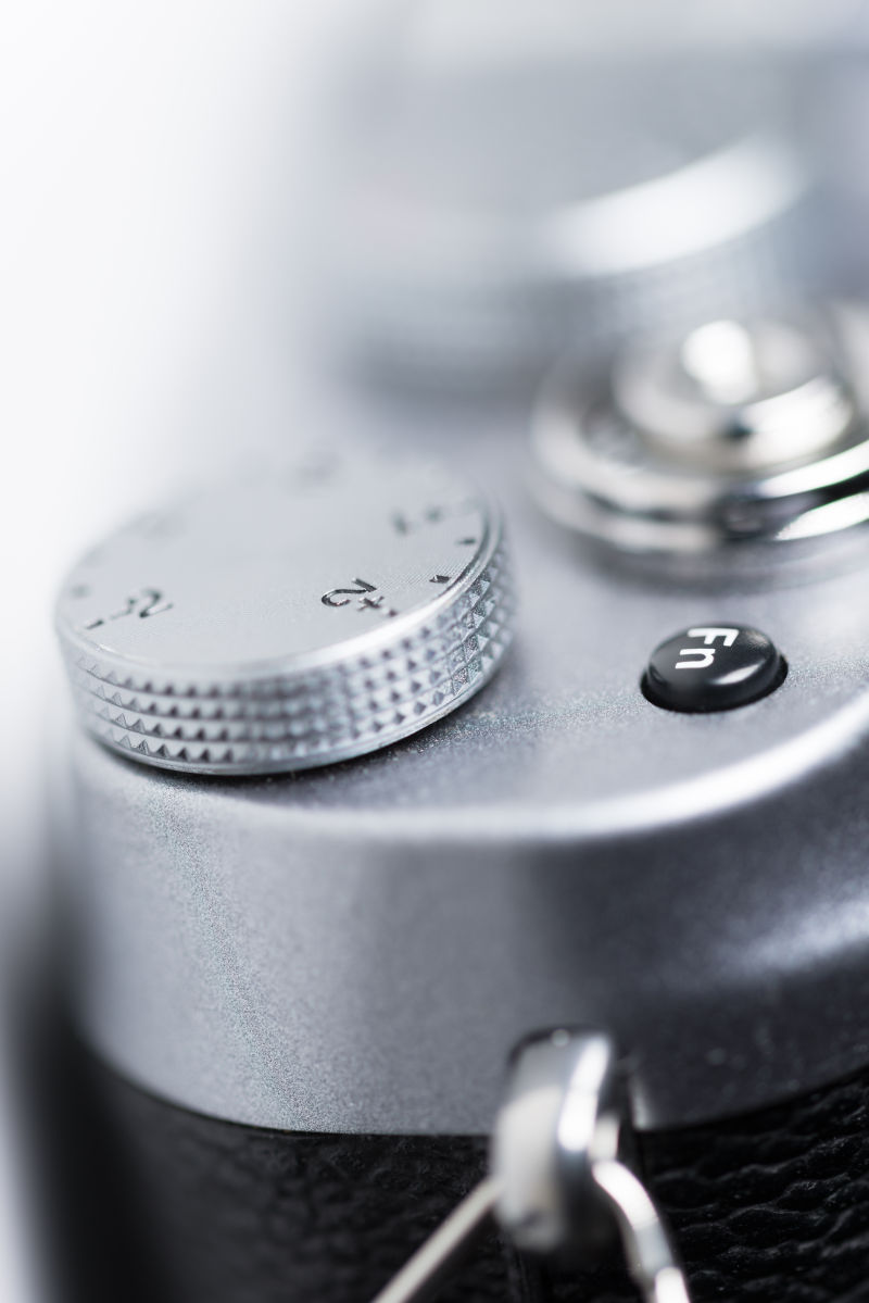 复古相机的快门特写