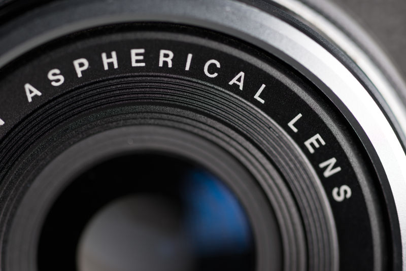 照相机镜头上的英文字母特写