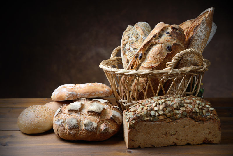 新出炉的烤面包