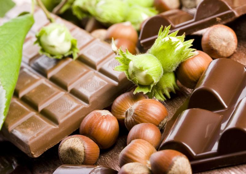 坚果和巧克力混搭