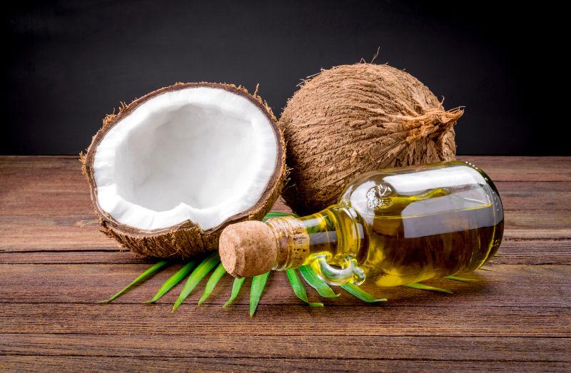 椰子椰汁与椰子油