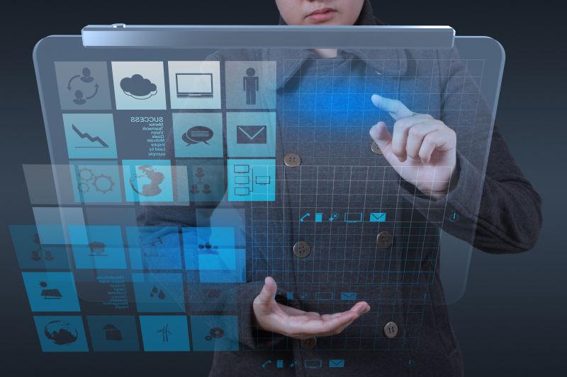 以新电脑界面为设计理念的网站设计师