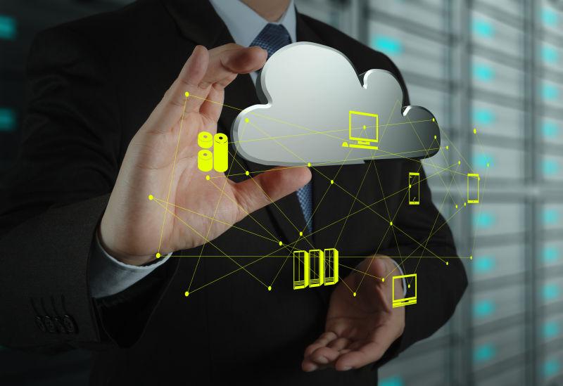 在新的计算机接口上使用云计算图的商人