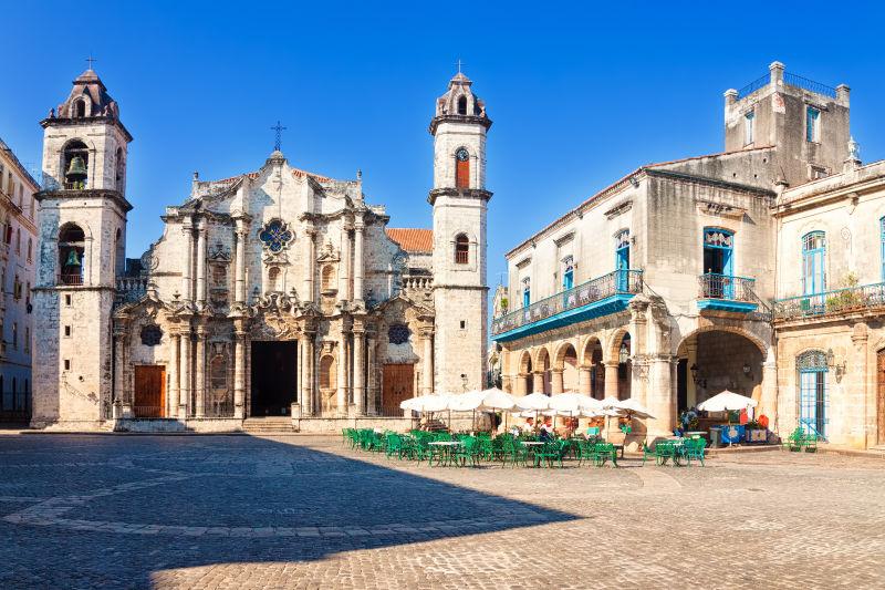 哈瓦那大教堂景色