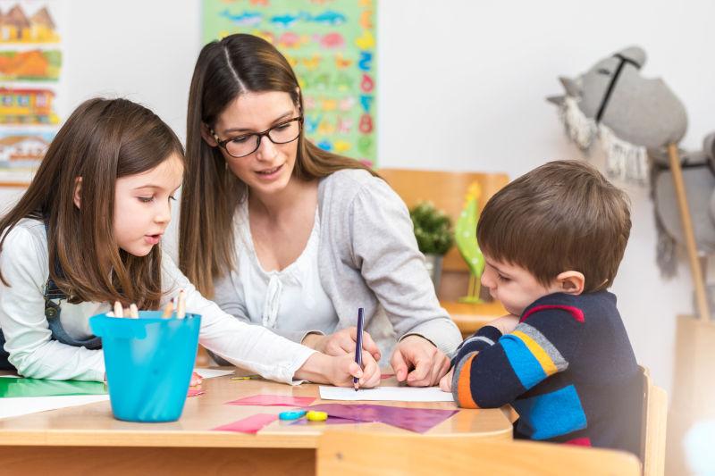 幼儿教师在幼儿课堂中的作用