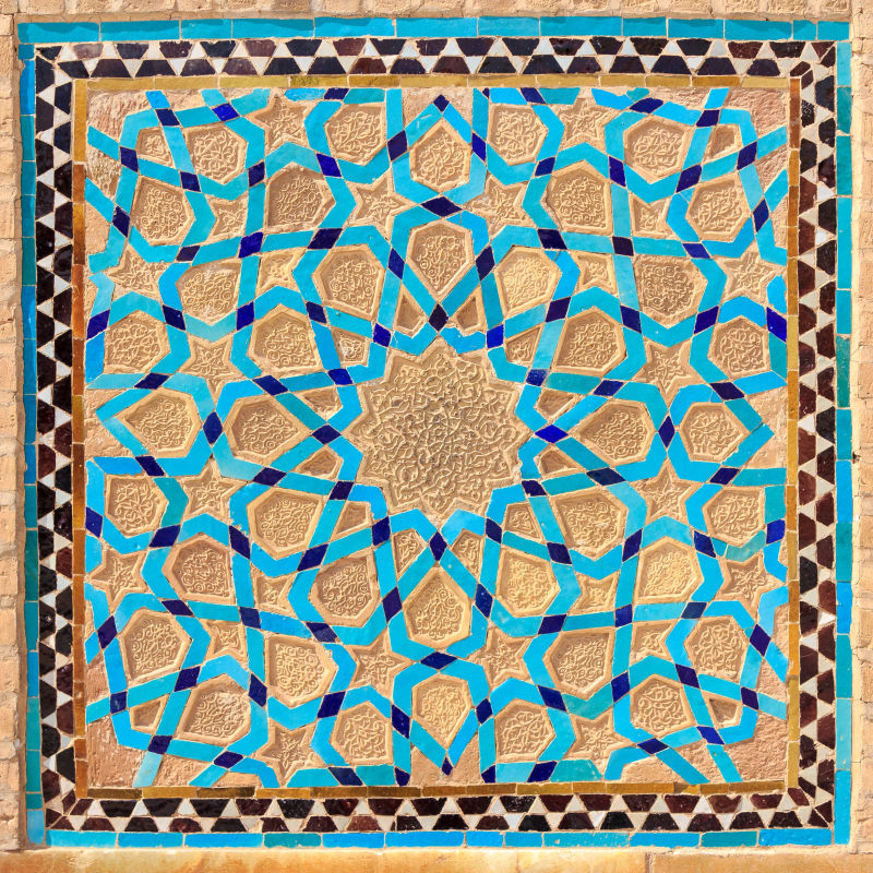 亚兹德清真寺外的风格装饰