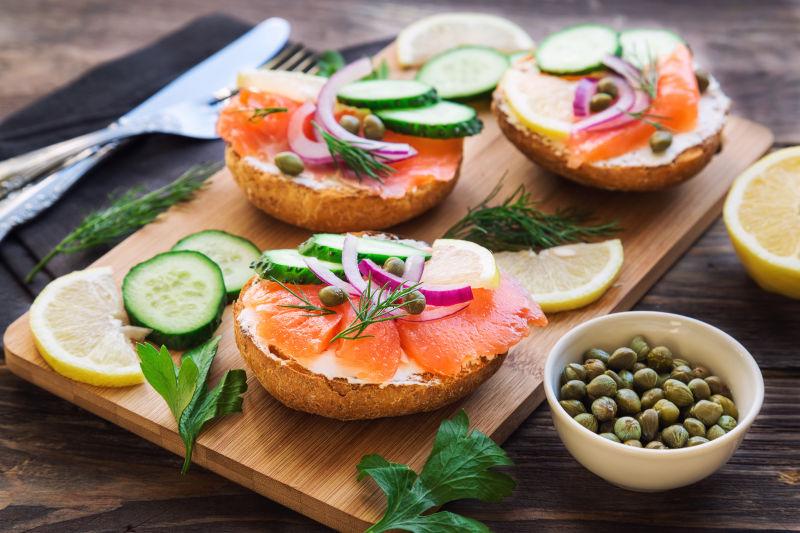 美味的三文鱼片