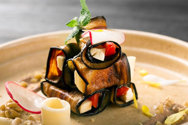 芝士番茄茄子卷