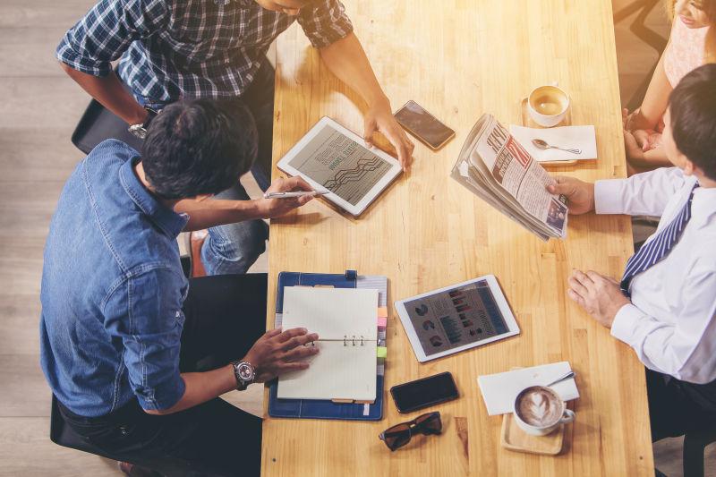 商务合作伙伴会议上的新业务项目