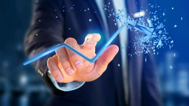 商人触摸商业箭头向上