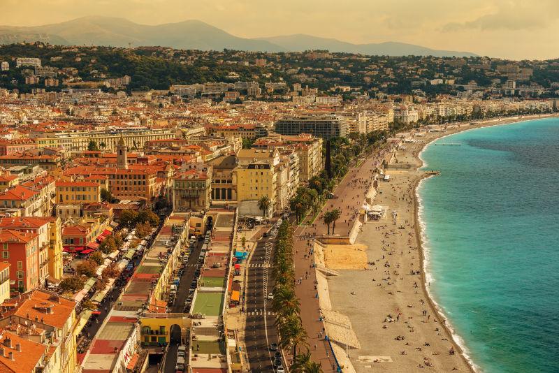 法国巴黎古镇和英伦大道的俯瞰图