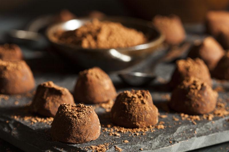 花式黑巧克力松露