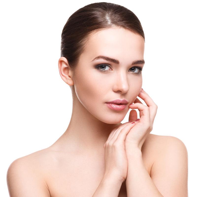 女人精致的容颜