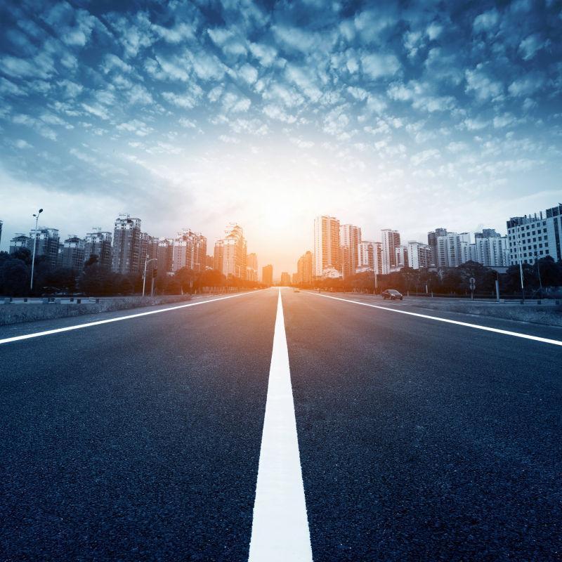 城市高层建筑与道路