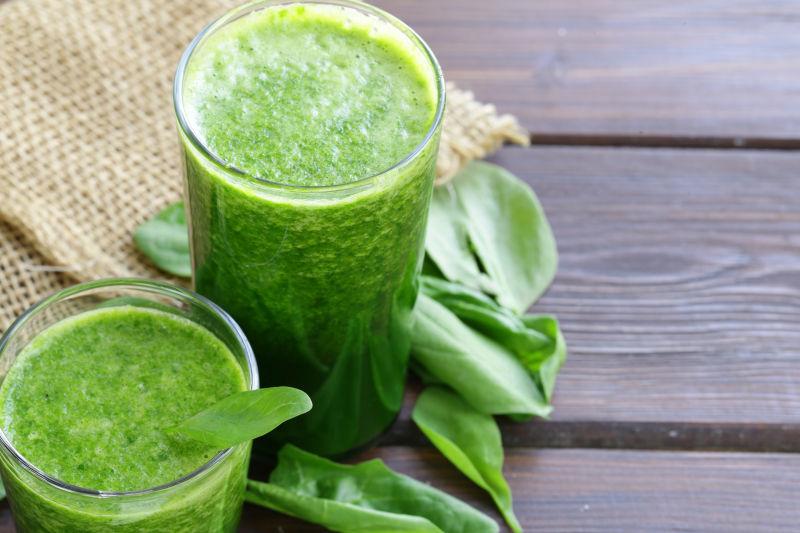 天然有机菠菜冰沙