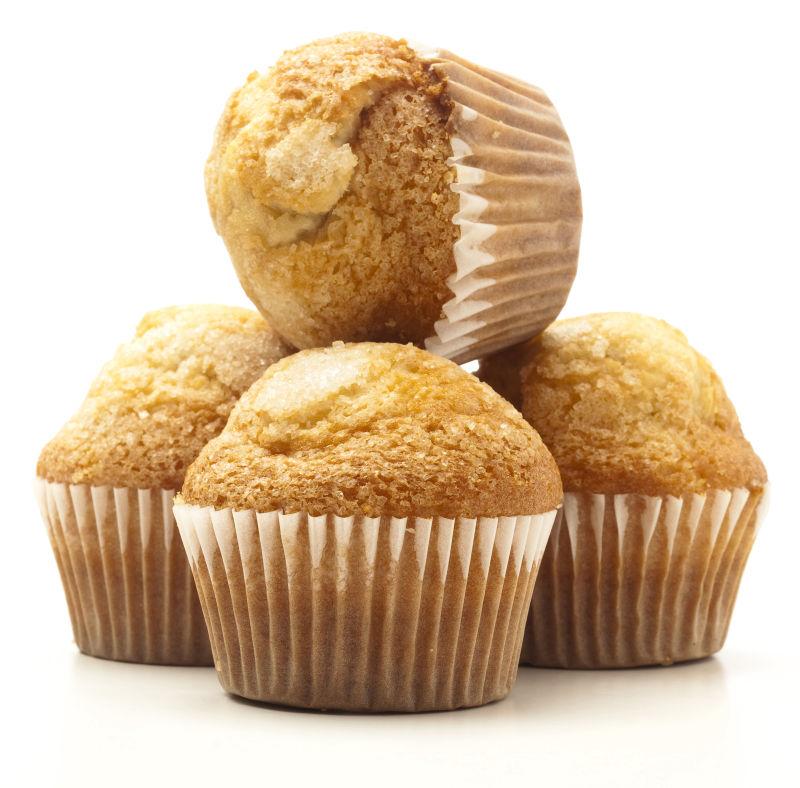 白色背景中的含糖松饼