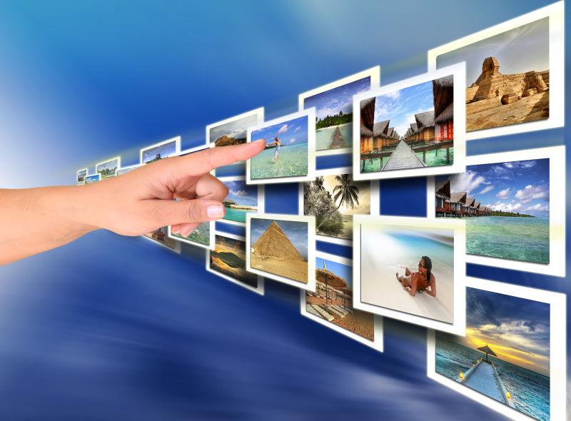 男人指着的数字相册