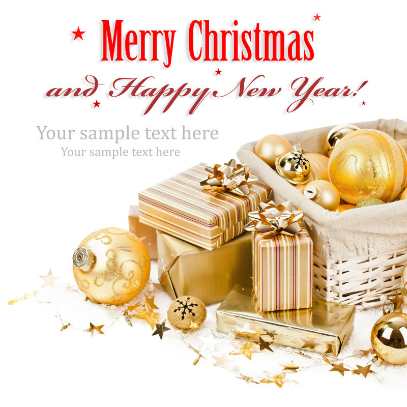 白色背景下的金色圣诞球和礼物