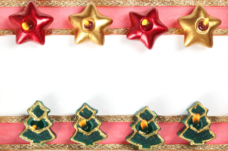 漂亮的圣诞树蜡烛