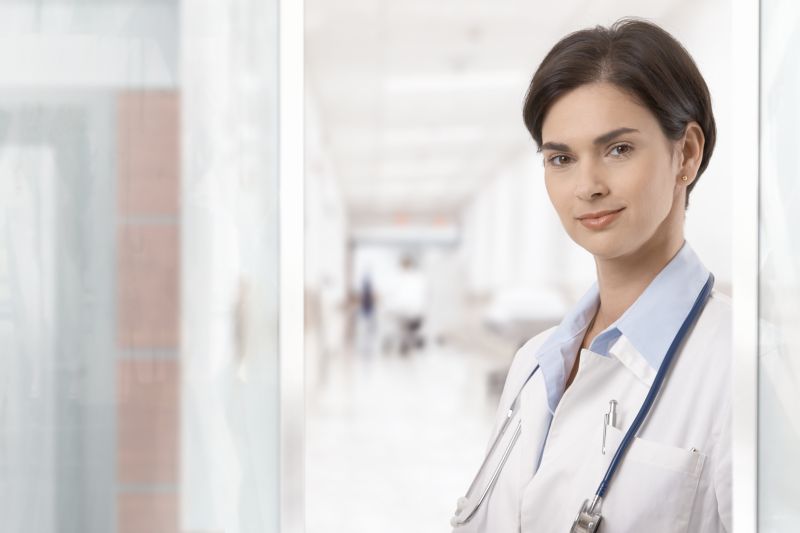 青年女医生