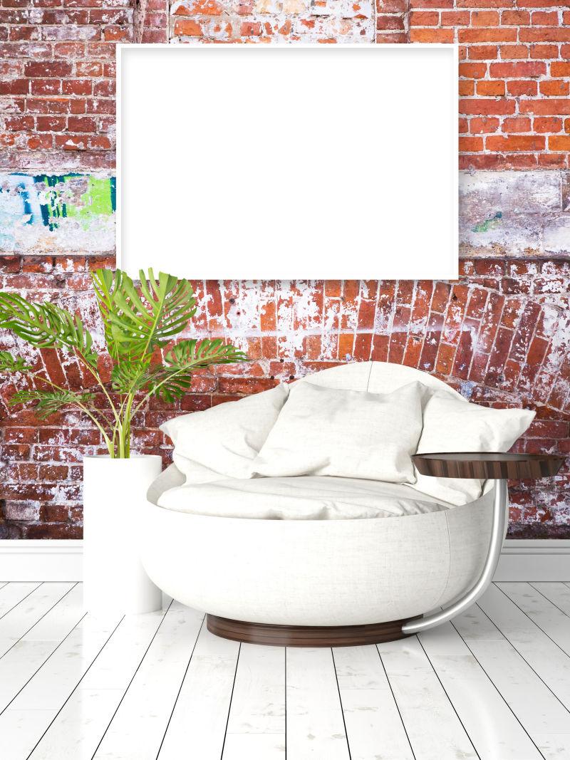 客厅内饰与模拟海报框架