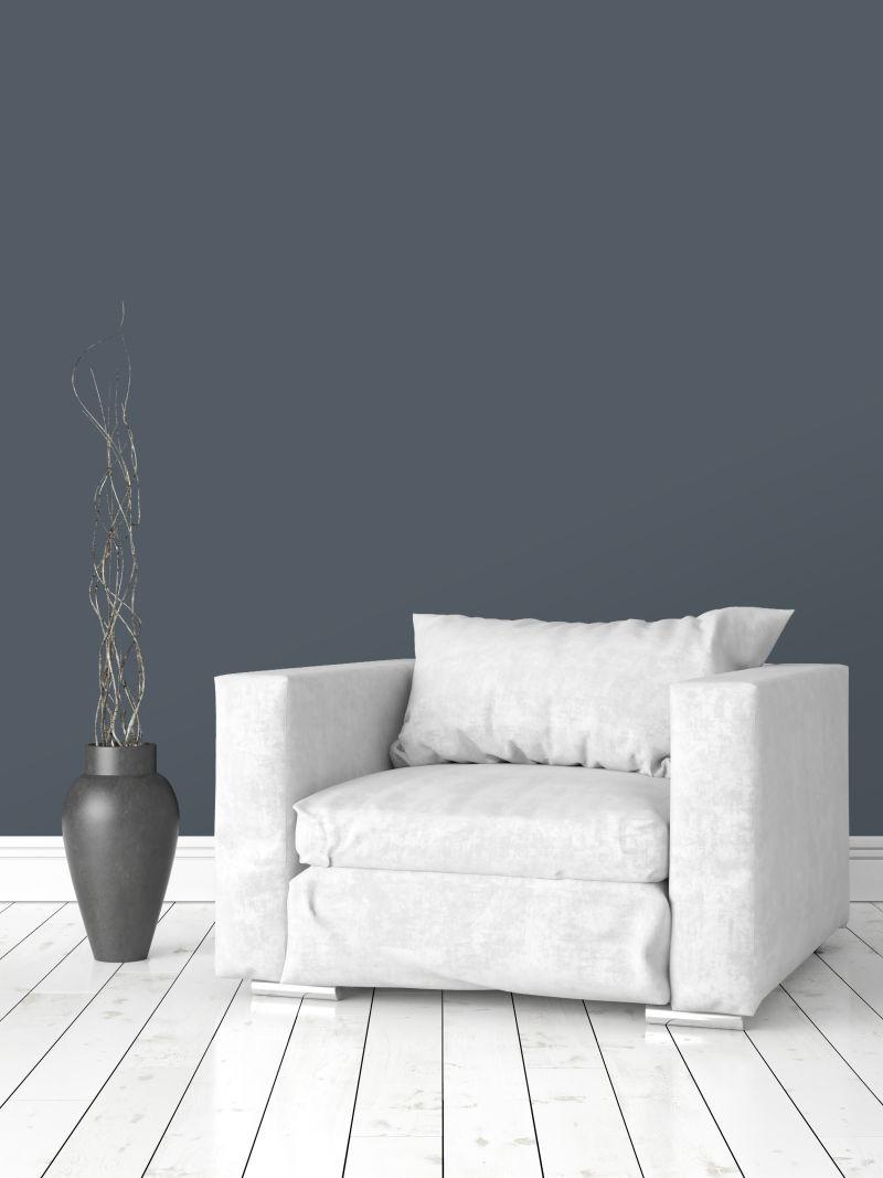 美丽的现代室内与白色扶手椅