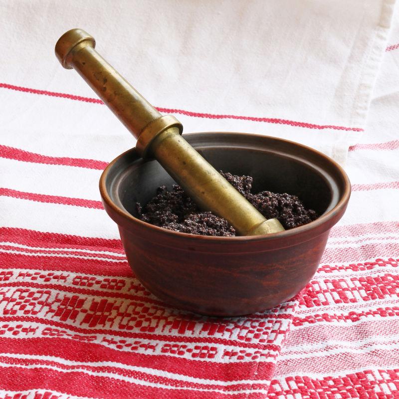 烘焙或库塔的酥油罂粟