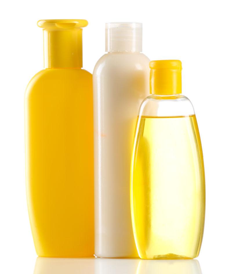 白色化妆品的瓶组