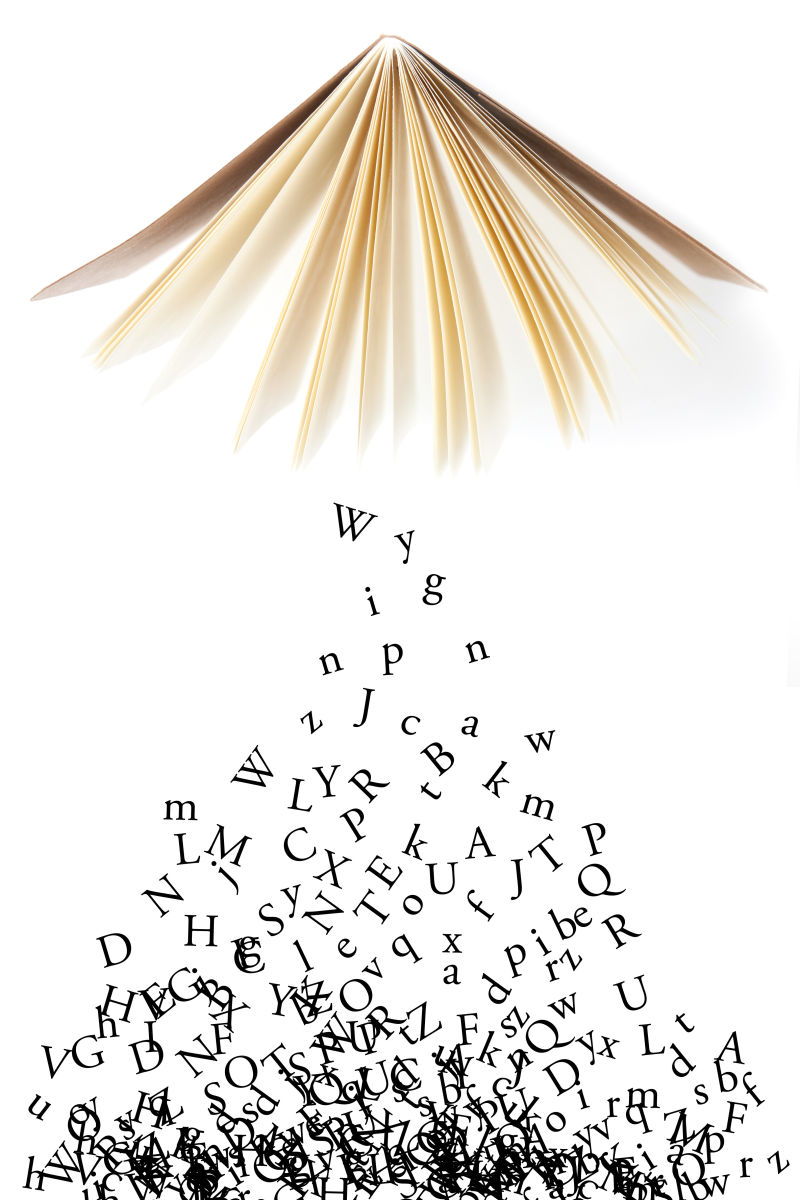 从一本书掉落的字母