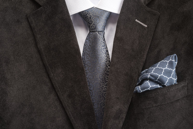 男士的西装领带