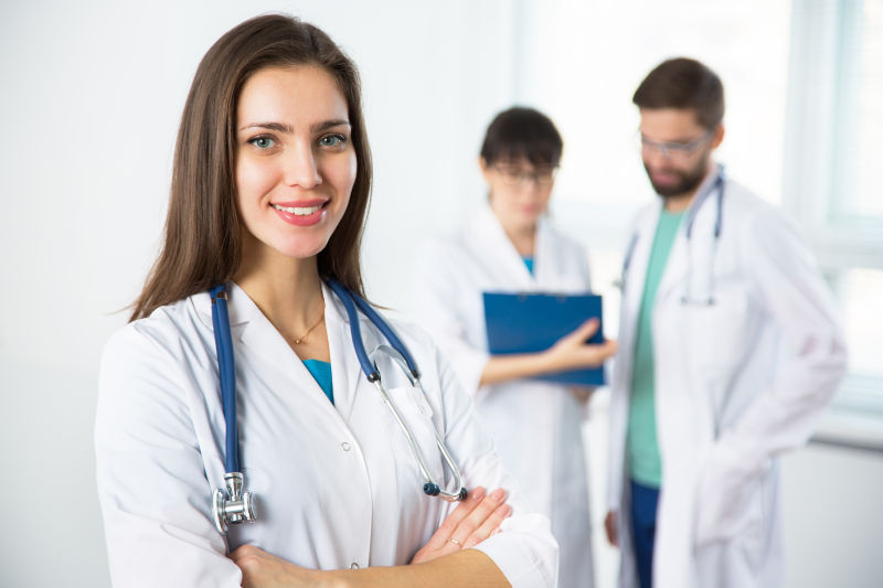 一位美丽的女医生