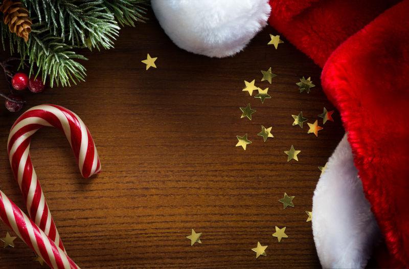 圣诞快乐圣诞树和圣诞帽