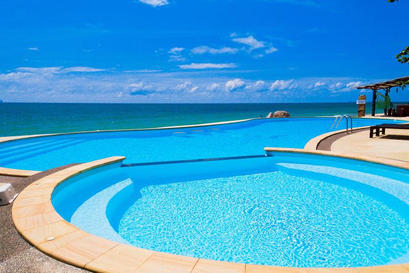 浪漫别墅游泳空间