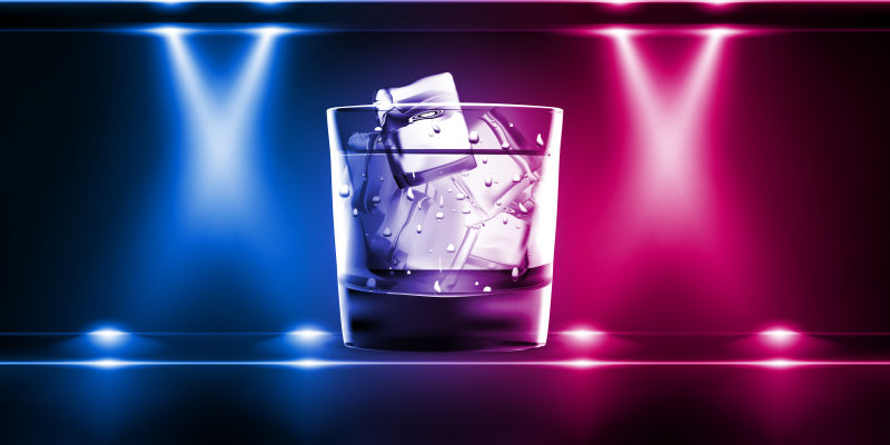 矢量两种灯光下的威士忌