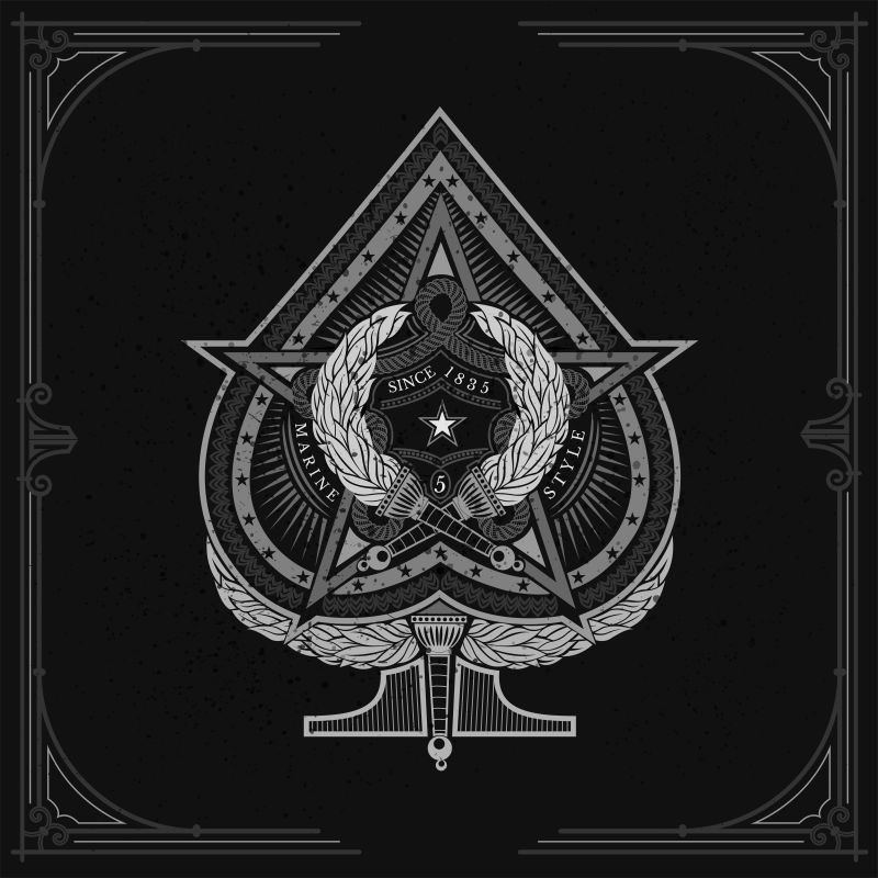 黑桃与大明星在中心和两个火炬交叉在黑板上