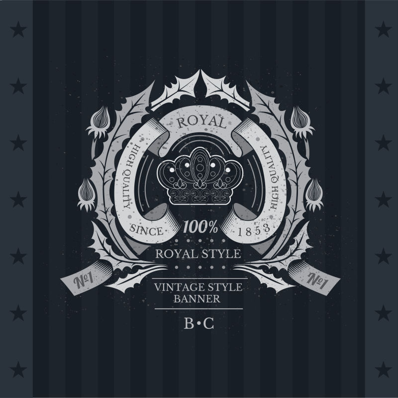 冠冕位于抽象框架的中心由树形图案和缠绕缎带组成黑板上带着手臂的老式标签