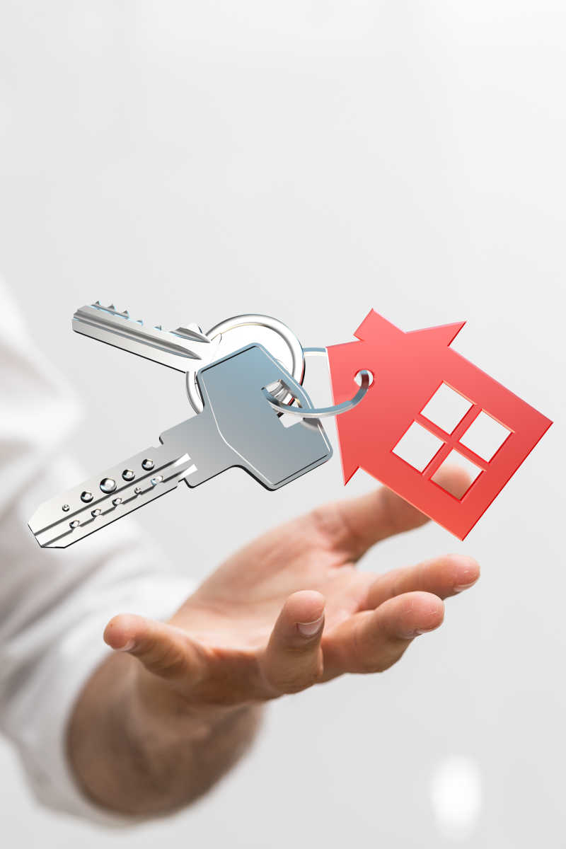 在手心中悬浮的钥匙