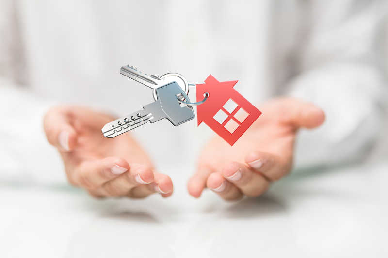 手里的家的钥匙