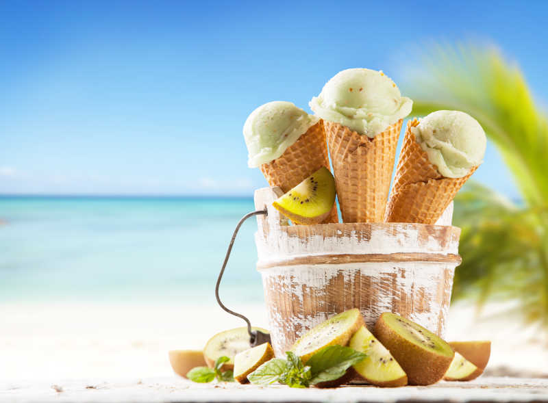 海滩上的冰淇淋