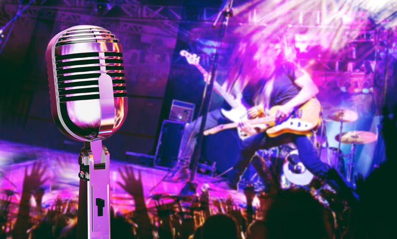 舞台上的音乐表演娱乐和音乐表演现场音乐和音乐会背景吉他手鼓手歌手晚间娱乐和节庆